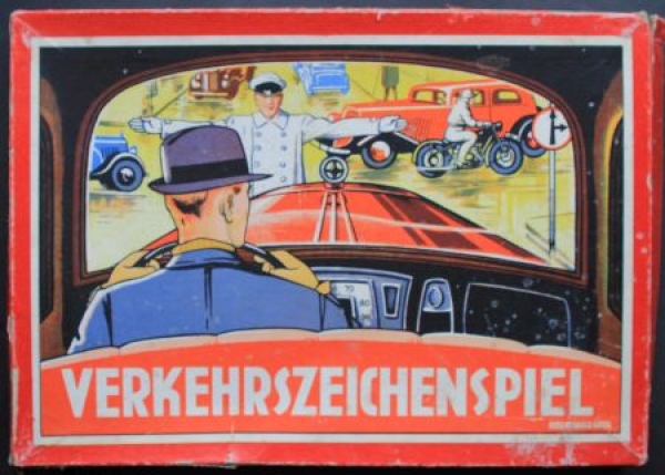 Abel-Klinger "Verkehrszeichenspiel" 1936 Traffic-Boardgame with 4 tincars in original box (9630)